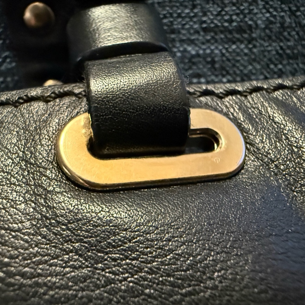 Valentino Garavani Rockstud Leather Tote with Gold Hardware - Picture 4 of 6